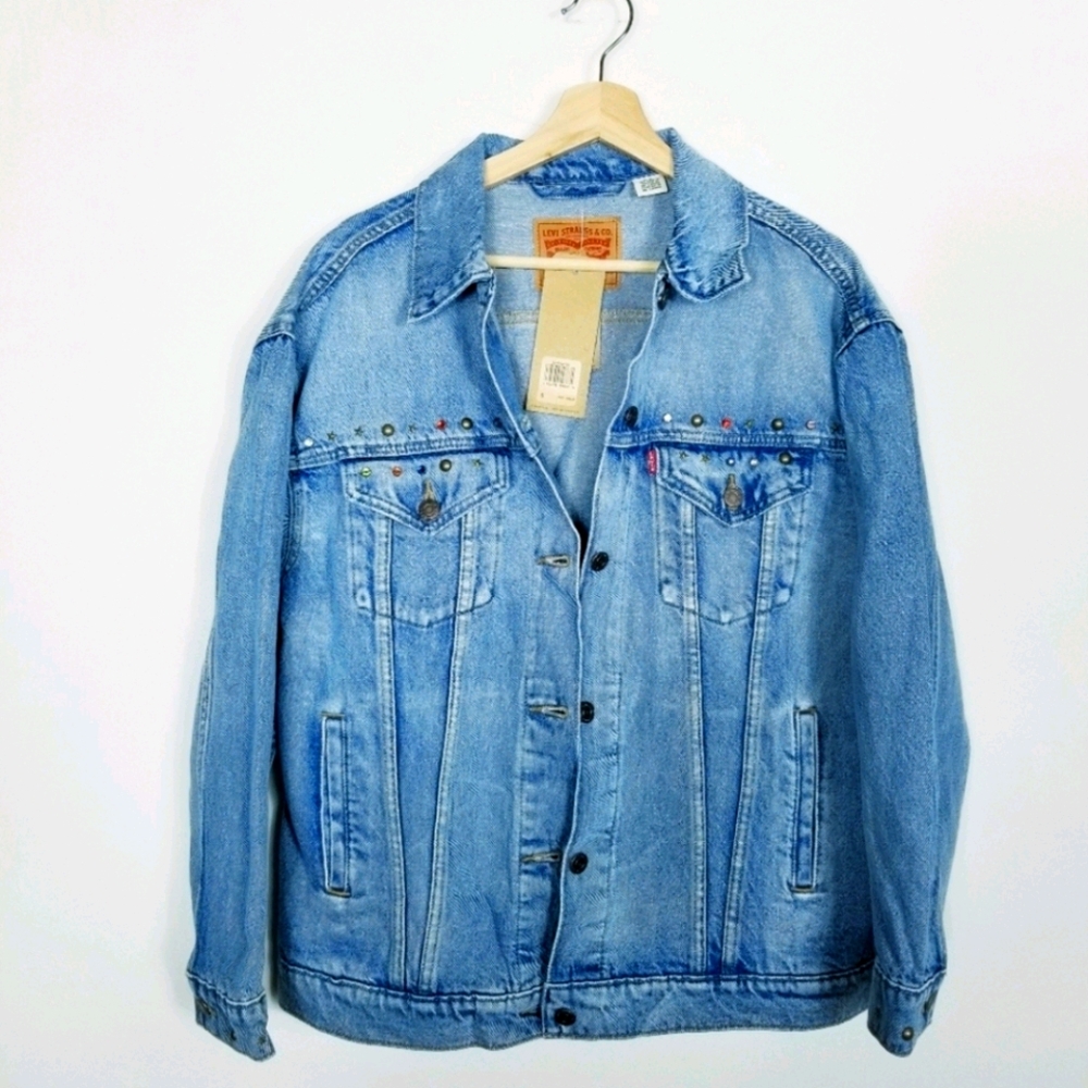SOLD - Picture 2 of 10